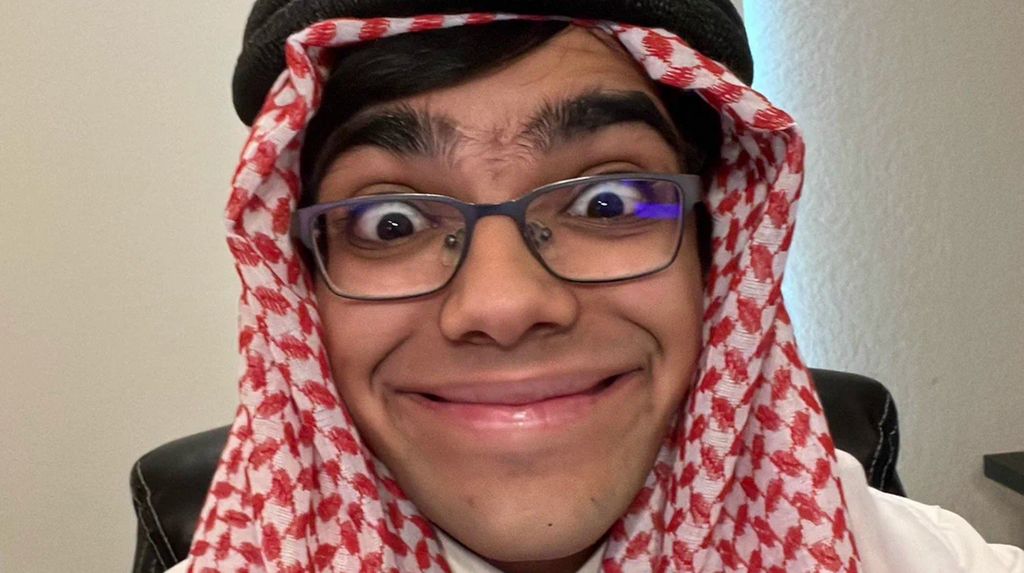 N3on Signs Up With Iggy Azalea as Companion and Co-Owner of Homeland Gambling Enterprise